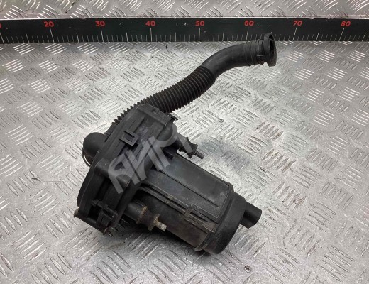 Насос продувки катализатора Volkswagen Golf IV (1J) 1997-2004  Volkswagen Golf Golf IV (1J) 1997-2004