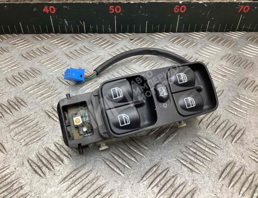 Блок управления стеклоподъемниками Mercedes C (W203) 2000-2004  Mercedes C C (W203) 2000-2004