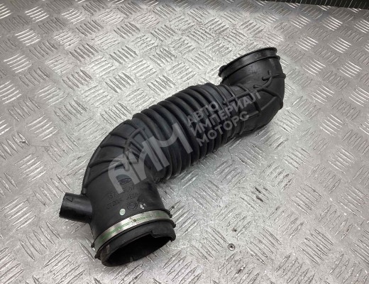Патрубок воздушного фильтра Ford Mondeo III 2000-2003  Ford Mondeo Mondeo III 2000-2003