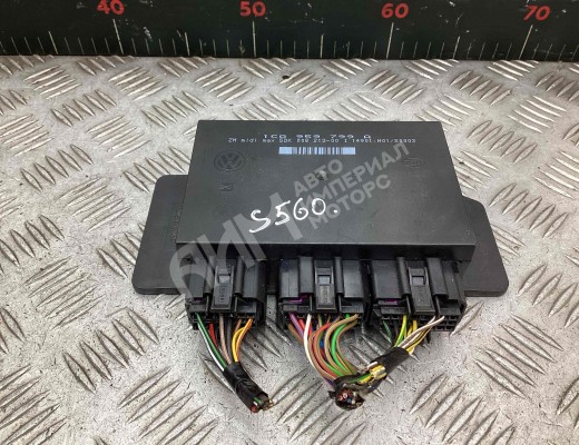 Блок комфорта Volkswagen Passat B5+ (3B) 2000-2005 рестайлинг  Volkswagen Passat Passat B5+ (3B) 2000-2005 рестайлинг
