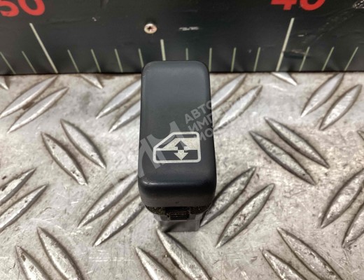 Кнопка стеклоподъемника MAN TGA 2000-2008  MAN TGA TGA 2000-2008