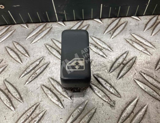 Кнопка стеклоподъемника MAN TGA 2000-2008  MAN TGA TGA 2000-2008