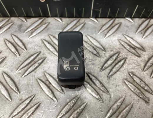 Кнопка открывания люка MAN TGA 2000-2008  MAN TGA TGA 2000-2008