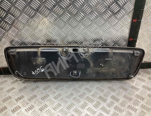 Накладка подсветки номера Nissan Primera III (P12) 2002-2008  Nissan Primera Primera III (P12) 2002-2008
