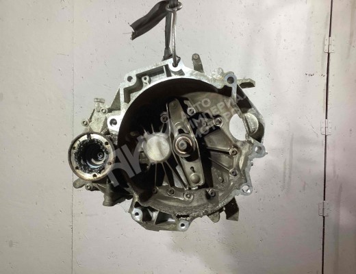 КПП механическая (МКПП) 5-ступенчатая Volkswagen Golf V (1K) 2004-2009  Volkswagen Golf Golf V (1K) 2004-2009