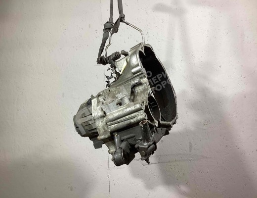 КПП механическая (МКПП) 5-ступенчатая Nissan Primera III (P12) 2002-2008  Nissan Primera Primera III (P12) 2002-2008