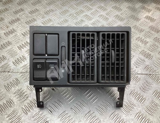 Дефлектор обдува салона Audi 100 C3 1982-1991  Audi 100 100 C3 1982-1991