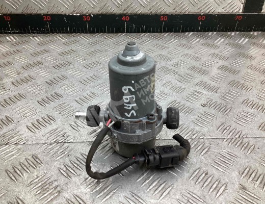 Насос вакуумный Audi A6 C5 (4B) 2001-2004 рестайлинг  Audi A6 A6 C5 (4B) 2001-2004 рестайлинг