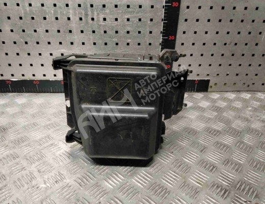 Короб предохранителей Fiat Scudo II (270) 2007-2016  Fiat Scudo Scudo II (270) 2007-2016