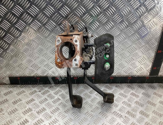 Узел педальный (блок педалей) Ford T. Connect I 2002-2009  Ford Transit Connect T. Connect I 2002-2009