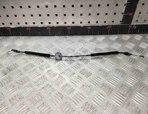 Трос двери передней Volkswagen Passat B5+ (3B) 2000-2005 рестайлинг  Volkswagen Passat Passat B5+ (3B) 2000-2005 рестайлинг