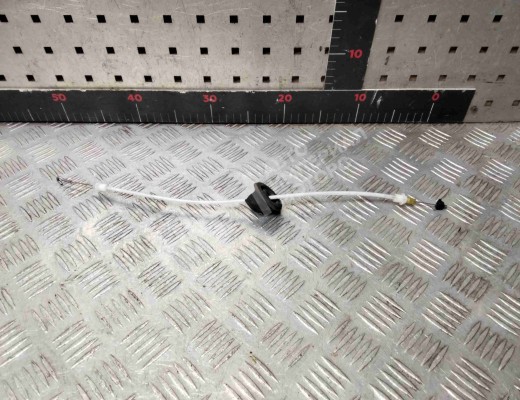 Трос двери передней Audi A4 B6 (8EC, 8E5) 2000-2004  Audi A4 A4 B6 (8EC, 8E5) 2000-2004