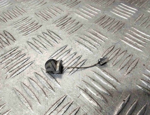 Трос двери передней Volkswagen Passat B5+ (3B) 2000-2005 рестайлинг  Volkswagen Passat Passat B5+ (3B) 2000-2005 рестайлинг