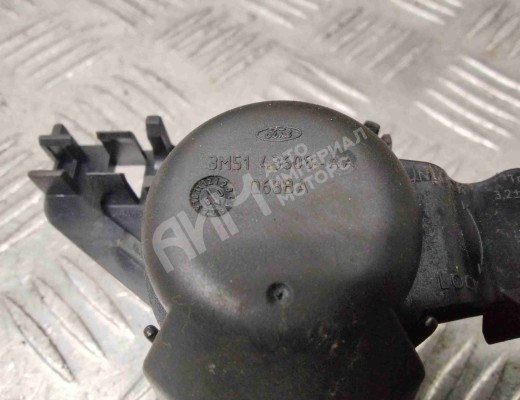 Кнопка открытия багажника Ford C-Max I (C214) 2003-2007  Ford C-Max C-Max I (C214) 2003-2007