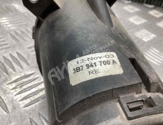 Фара противотуманная правая Volkswagen Passat B5+ (3B) 2000-2005 рестайлинг  Volkswagen Passat Passat B5+ (3B) 2000-2005 рестайлинг
