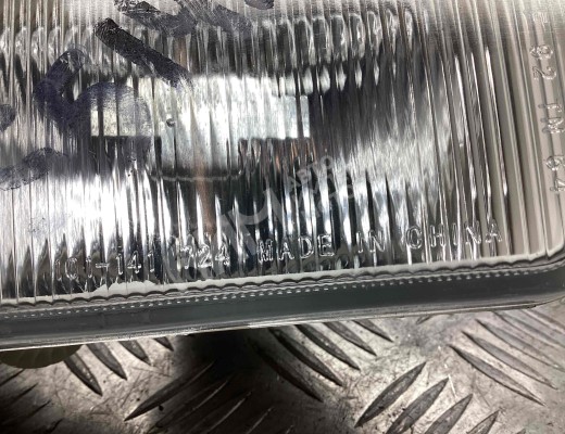 Фара противотуманная левая Volkswagen Passat B4 (3A) 1993-1997  Volkswagen Passat Passat B4 (3A) 1993-1997