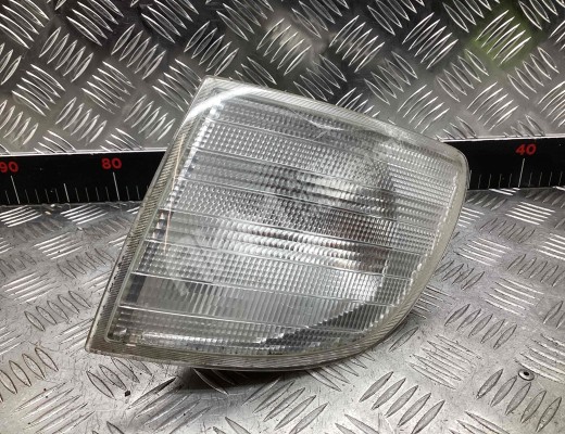 Поворотник левый Mercedes Vito I (W638) 1996-2003  Mercedes Vito Vito I (W638) 1996-2003