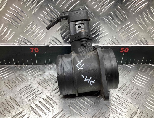 Расходомер воздуха Volkswagen Touran I (1T) 2003-2006  Volkswagen Touran Touran I (1T) 2003-2006