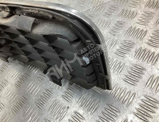 Решетка радиатора Audi A4 B6 (8EC, 8E5) 2000-2004  Audi A4 A4 B6 (8EC, 8E5) 2000-2004