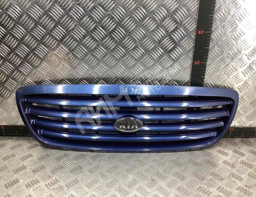 Решетка радиатора Kia Carnival I (GQ) 1998-2006  Kia Carnival Carnival I (GQ) 1998-2006