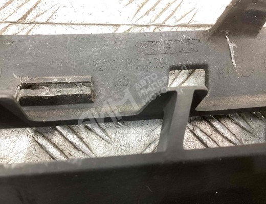 Решетка радиатора Renault Scenic II (JM) 2003-2006  Renault Scenic Scenic II (JM) 2003-2006