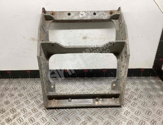 Кронштейн подножки Renault Premium I 1996-2006  Renault Premium Premium I 1996-2006