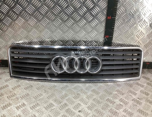 Решетка радиатора Audi A6 C5 (4B) 2001-2004 рестайлинг  Audi A6 A6 C5 (4B) 2001-2004 рестайлинг