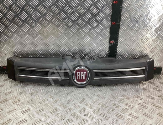 Решетка радиатора Fiat Panda II 2003-2011  Fiat Panda Panda II 2003-2011