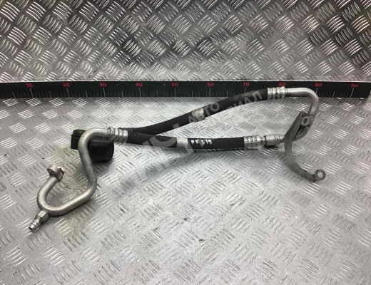 Трубка кондиционера Mercedes CLK (W209) 2002-2005  Mercedes CLK CLK (W209) 2002-2005