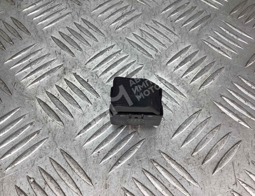 Кнопка стеклоподъемника переднего левого Audi A4 B5 (8D) 1999-2001 рестайлинг  Audi A4 A4 B5 (8D) 1999-2001 рестайлинг