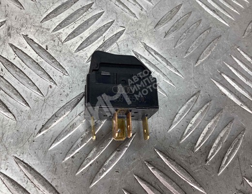 Кнопка стеклоподъемника переднего левого Audi A4 B5 (8D) 1999-2001 рестайлинг  Audi A4 A4 B5 (8D) 1999-2001 рестайлинг
