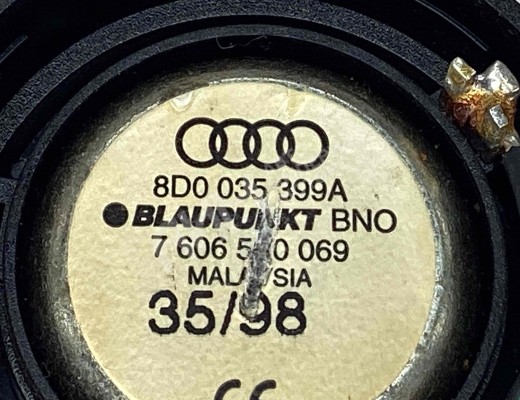 Динамик высокочастотный (пищалка) Audi A4 B5 (8D) 1999-2001 рестайлинг  Audi A4 A4 B5 (8D) 1999-2001 рестайлинг