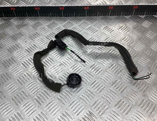 Динамик высокочастотный (пищалка) Audi A4 B5 (8D) 1999-2001 рестайлинг  Audi A4 A4 B5 (8D) 1999-2001 рестайлинг