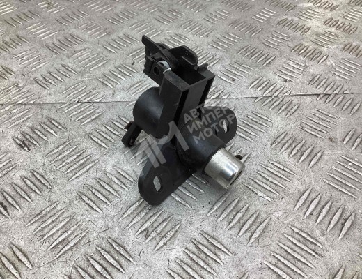 Кнопка открытия багажника Opel Zafira A 2003-2005 рестайлинг  Opel Zafira Zafira A 2003-2005 рестайлинг