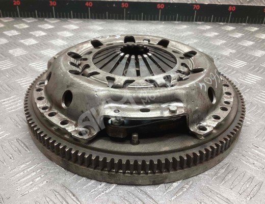 Комплект сцепления Volkswagen Golf V (1K) 2004-2009  Volkswagen Golf Golf V (1K) 2004-2009
