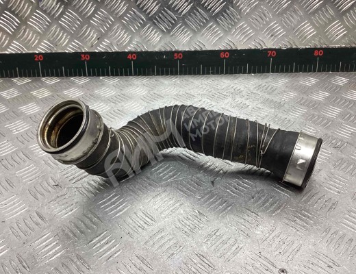 Патрубок интеркулера Mercedes CLK (W209) 2002-2005  Mercedes CLK CLK (W209) 2002-2005