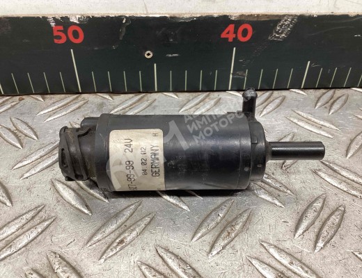 Насос (моторчик) омывателя стекла MAN TGA 2000-2008  MAN TGA TGA 2000-2008