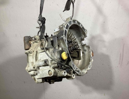 КПП механическая (МКПП) 5-ступенчатая Mazda 6 I (GG) 2002-2005  Mazda 6 6 I (GG) 2002-2005
