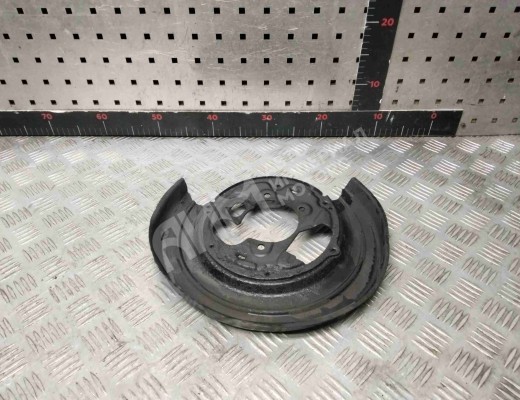 Кожух защитный тормозного диска Mercedes Sprinter II (W906) 2013-2018 рестайлинг  Mercedes Sprinter Sprinter II (W906) 2013-2018 рестайлинг