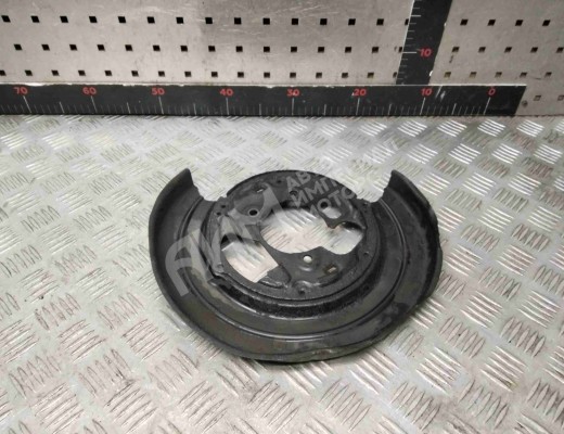 Кожух защитный тормозного диска Mercedes Sprinter II (W906) 2013-2018 рестайлинг  Mercedes Sprinter Sprinter II (W906) 2013-2018 рестайлинг