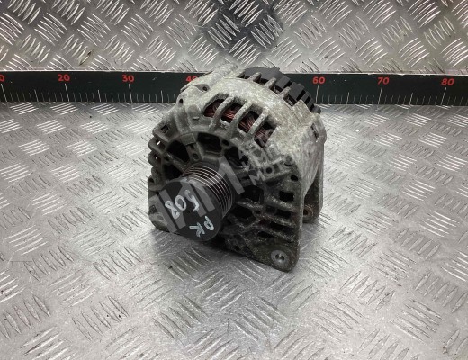 Генератор Volvo V40 I (VW) 2000-2004 рестайлинг  Volvo V40 V40 I (VW) 2000-2004 рестайлинг