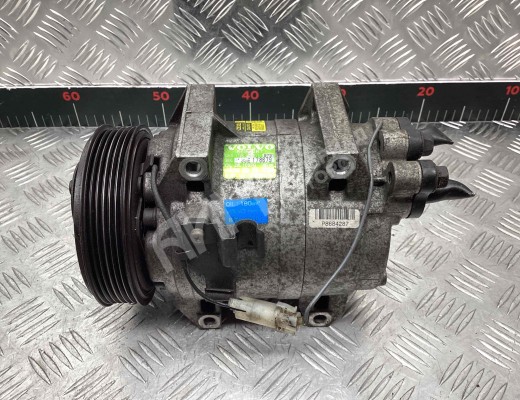 Компрессор кондиционера Volvo V70 II (SW) 2000-2008  Volvo V70 V70 II (SW) 2000-2008
