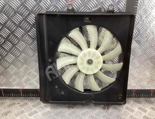 Вентилятор радиатора Honda CR-V II (RD8, RD9) 2004-2006 рестайлинг  Honda CR-V CR-V II (RD8, RD9) 2004-2006 рестайлинг