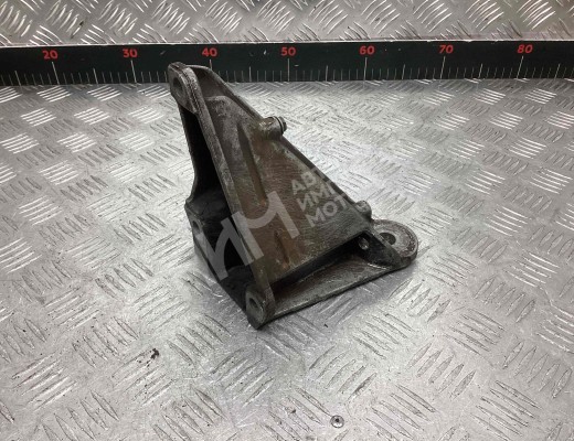 Кронштейн КПП Audi A6 C5 (4B) 1997-2001  Audi A6 A6 C5 (4B) 1997-2001