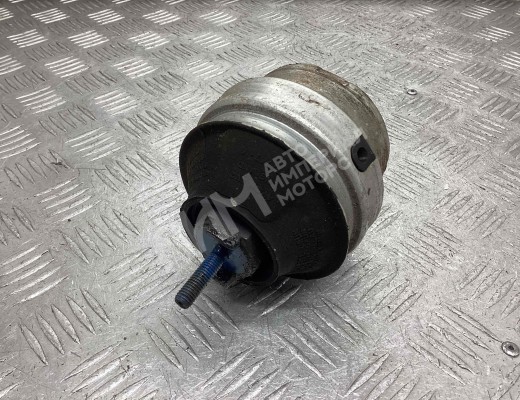 Подушка крепления двигателя Audi A6 C5 (4B) 2001-2004 рестайлинг  Audi A6 A6 C5 (4B) 2001-2004 рестайлинг