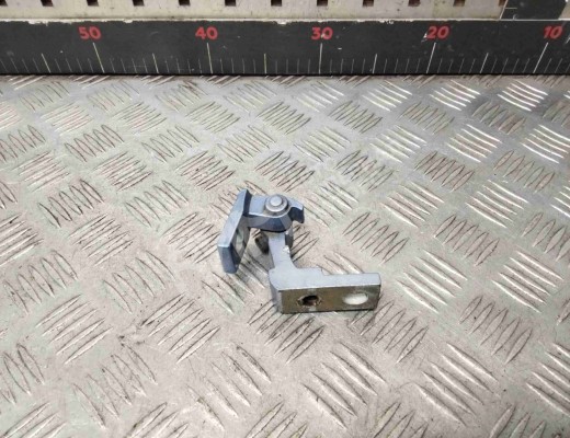 Петля двери задней левой Volkswagen Passat B5 (3B) 1996-2000  Volkswagen Passat Passat B5 (3B) 1996-2000