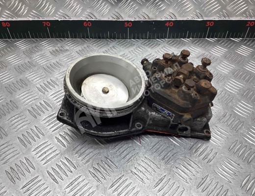 Дозатор-распределитель топлива Audi 100 C3 1982-1991  Audi 100 100 C3 1982-1991