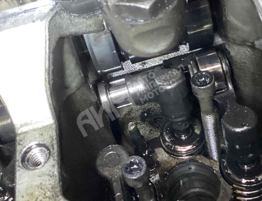 Головка блока цилиндров Volkswagen Passat B6 (3C) 2005-2010  Volkswagen Passat Passat B6 (3C) 2005-2010