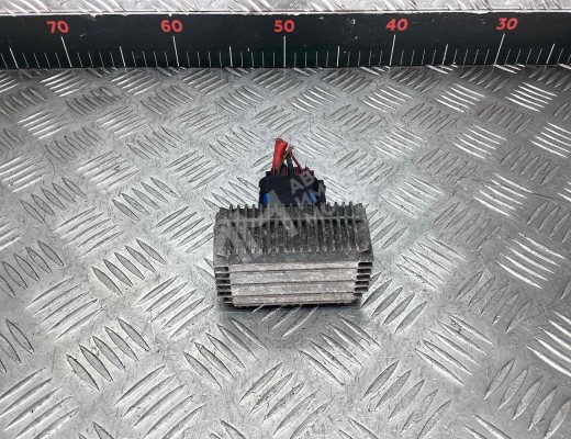 Реле накала свечей Opel Zafira A 2003-2005 рестайлинг  Opel Zafira Zafira A 2003-2005 рестайлинг