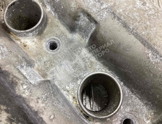 Постель распредвала (бугель) Volkswagen Golf IV (1J) 1997-2004  Volkswagen Golf Golf IV (1J) 1997-2004